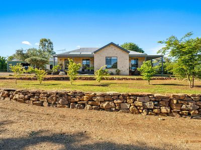 20 Old Pound Road, Eldorado