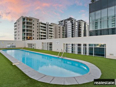 13  /  11 Bennett Street, East Perth