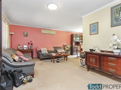 10 Shakespere Street, Heathcote