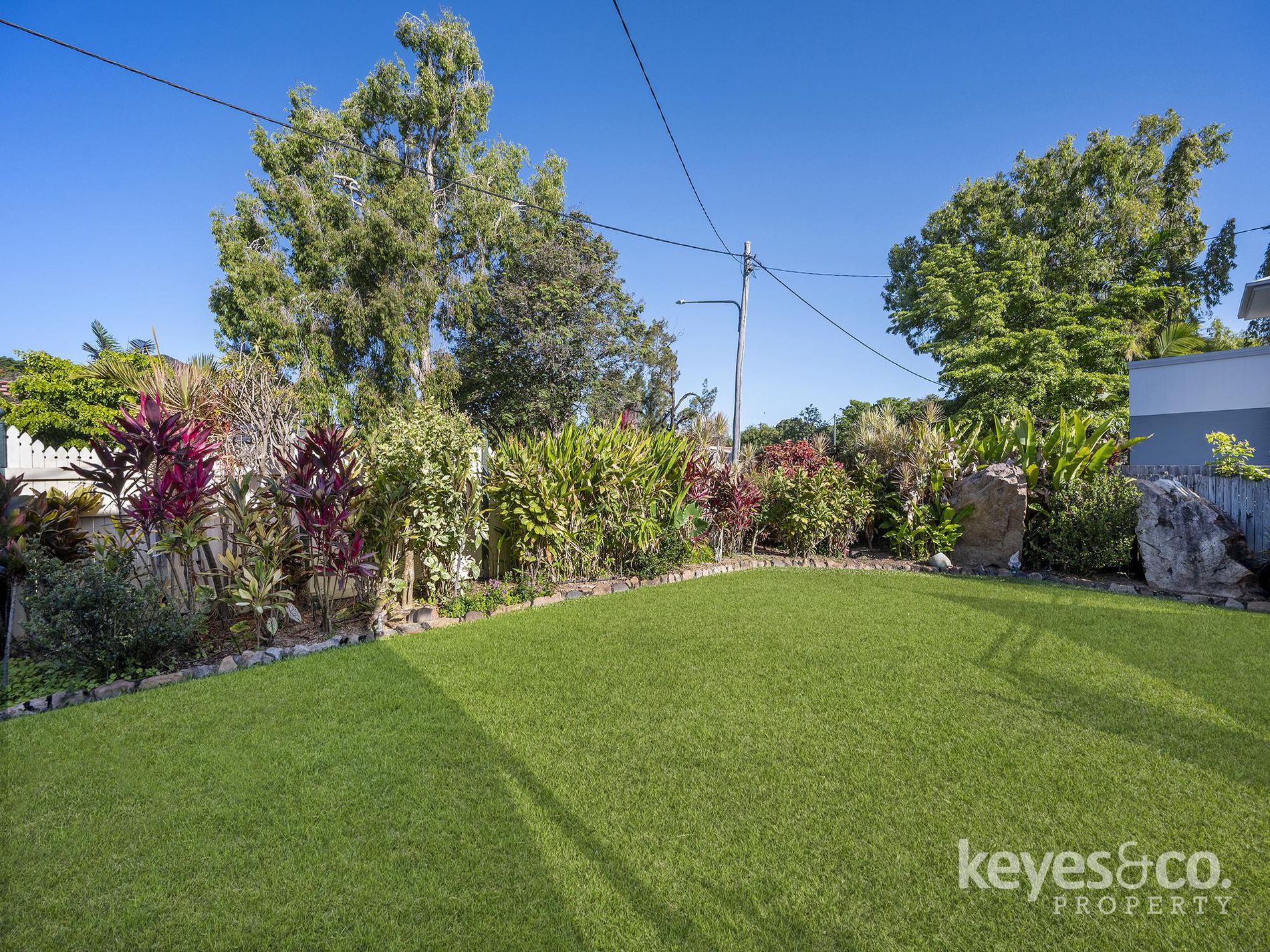 36 Purves Street, Mysterton