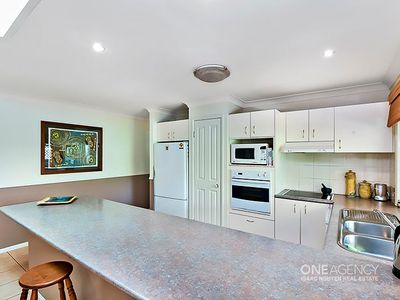 86 Woodcrest Way, Springfield
