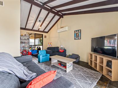 48 Murchison Way, Gosnells