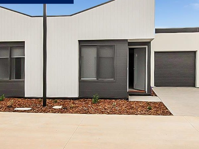 41 Mayall Crescent, Wyndham Vale