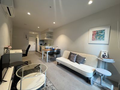 1204 / 285 La Trobe Street, Melbourne