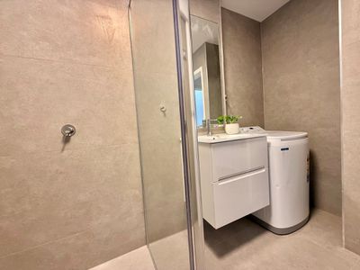 2 / 118 Holmes Road, Moonee Ponds