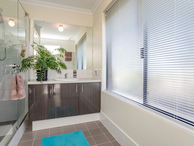 78 Verdant Crescent, Seville Grove