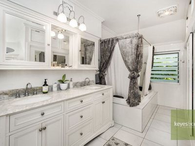 52 Mango Avenue, Mundingburra