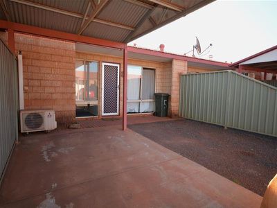 5 / 1 Cowra Drive, Newman