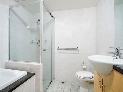 227 / 6 Cowper Wharf Road, Woolloomooloo
