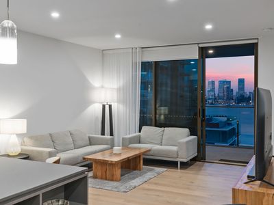 1107 / 99 Mill Point Road, South Perth