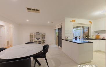 22 Lakeview Terrace, Beaconsfield