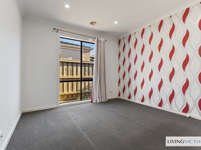 53 Stoneyfell Road, Point Cook