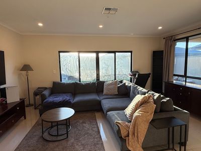 9 Begonia Drive, Eyre