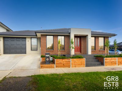 26 MAYFLOWER DRIVE, Cranbourne West