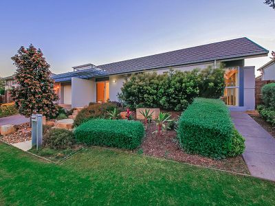 17 Esk Cr, Wakerley