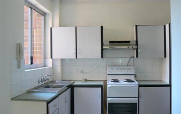 4 / 10 Church  St, Randwick