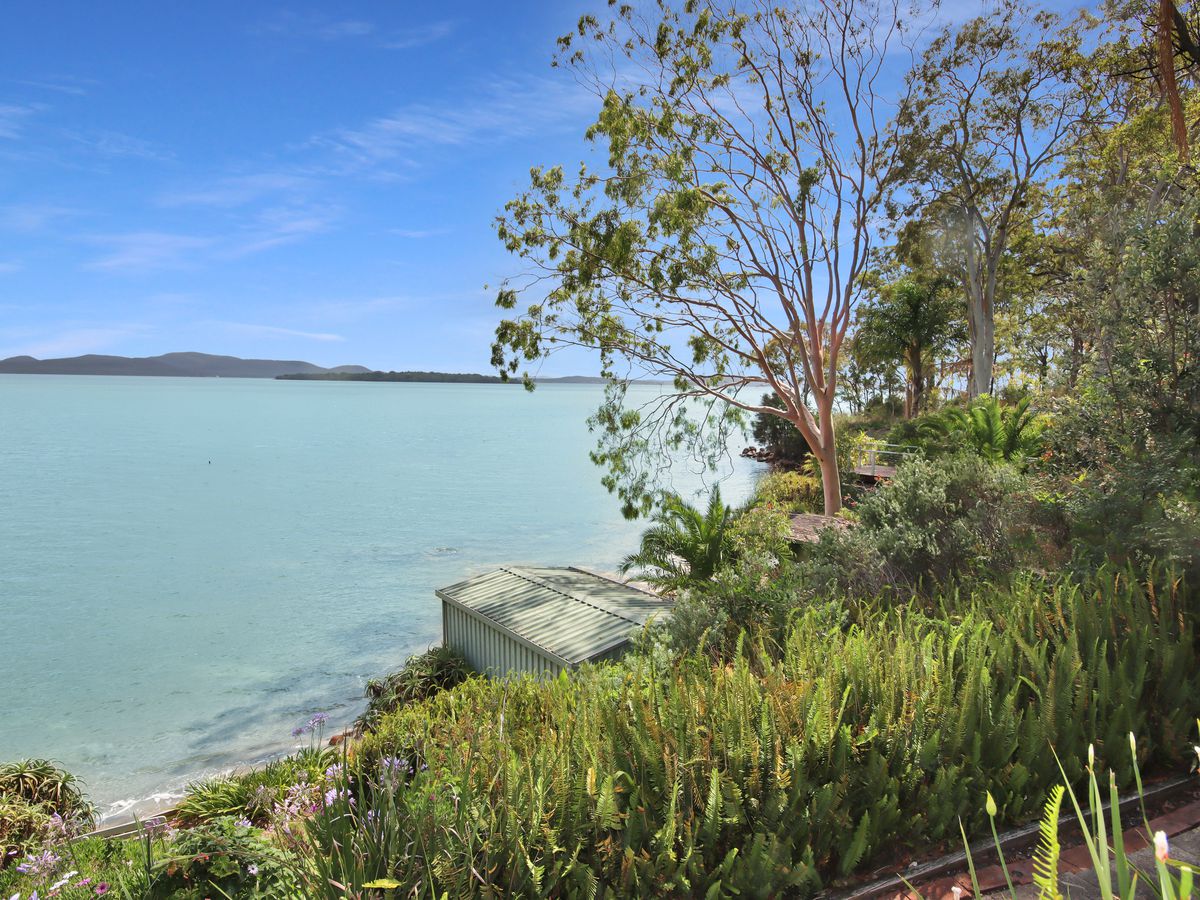 15 Caswell Crescent, Tanilba Bay, Tanilba Bay - Thumbnail 5