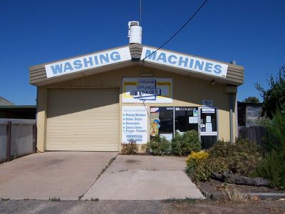 6 Clark Street, Horsham