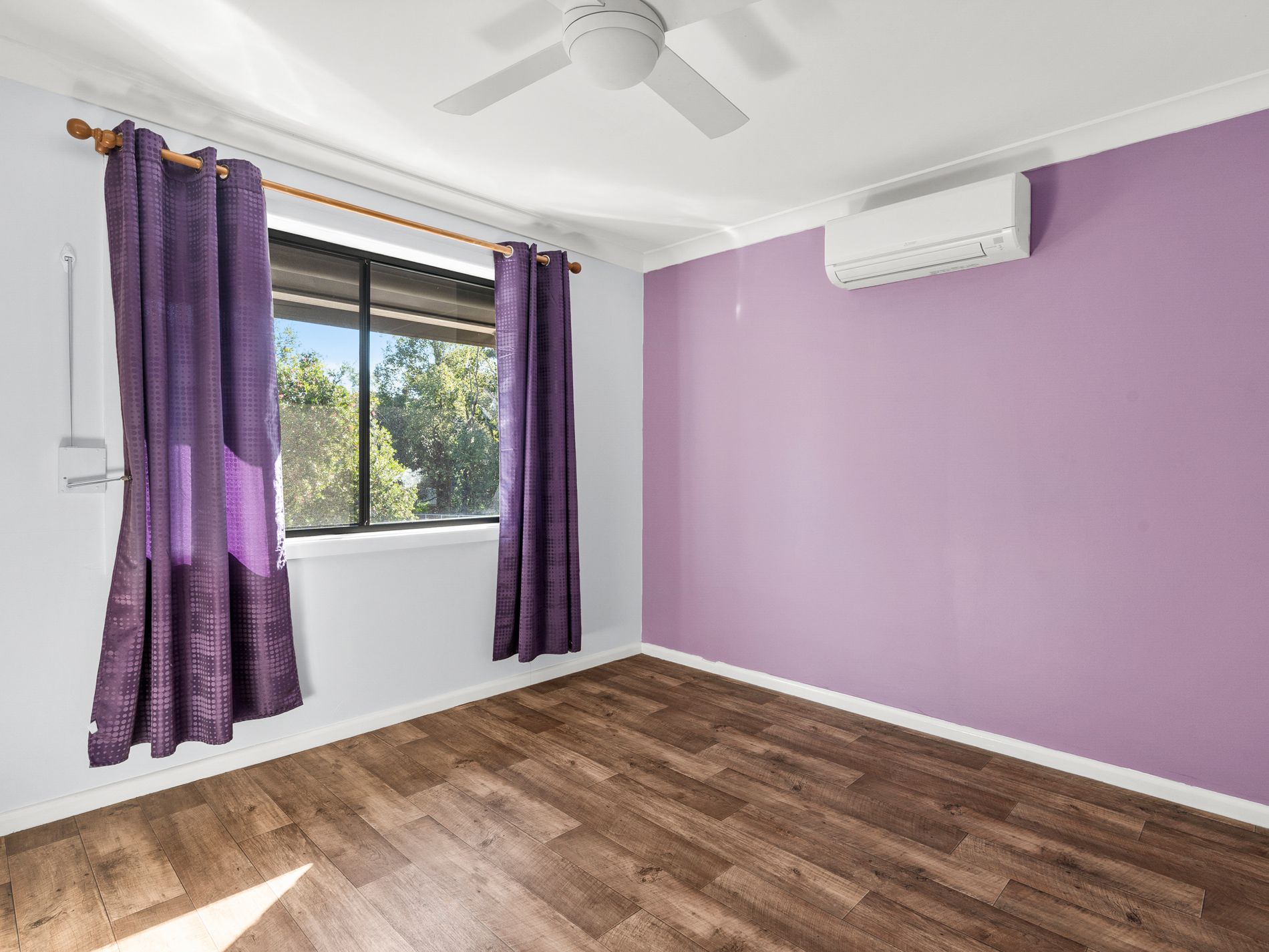 31 Brinawarr Street, Bomaderry