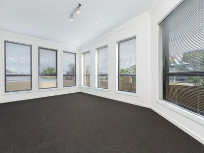 9 Osprey Drive, Berkeley