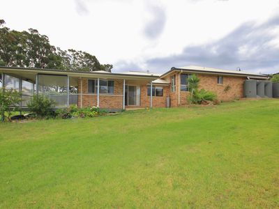 19 Kingfisher Cct, Eden