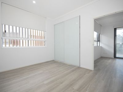 B206 / 18-22 Carlingford Road, Epping