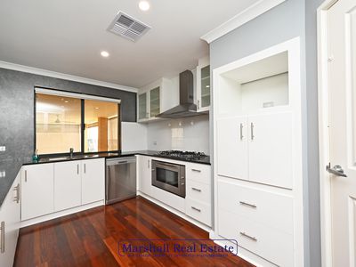 1 Ilya Lane, Banksia Grove