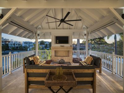 24 Gibraltar Drive, Isle Of Capri