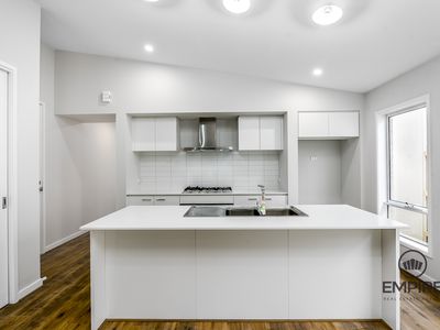 6 Toscana Road, Clyde