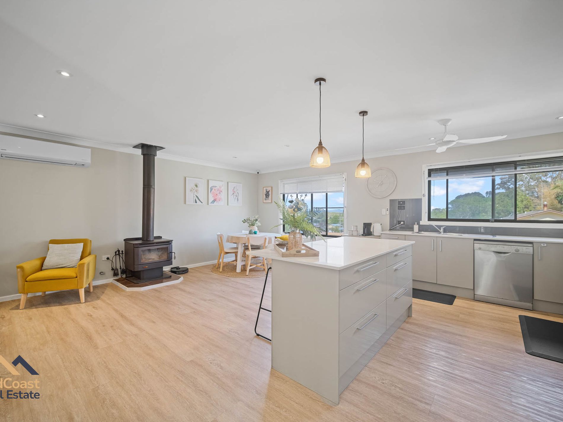 24 Surfview Avenue, Forster