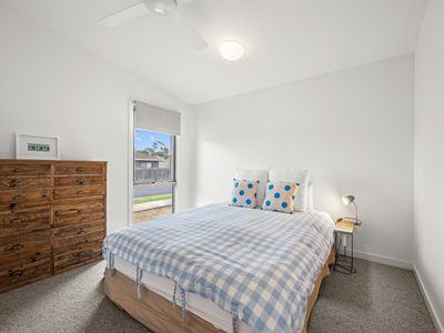 8 Osmonds Lane, Port Fairy