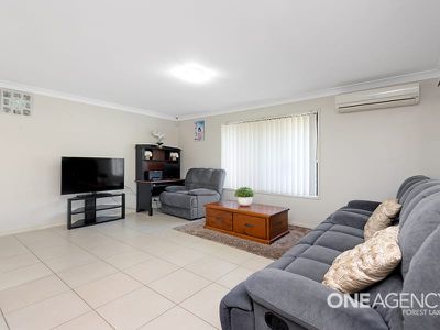 4 Sunny St, Doolandella