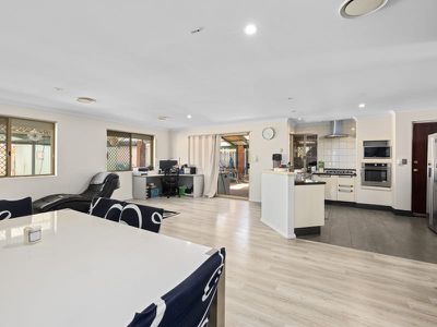 41 Leatherwood Way, Huntingdale