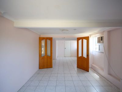 8 Milgate Street, Collingwood Park