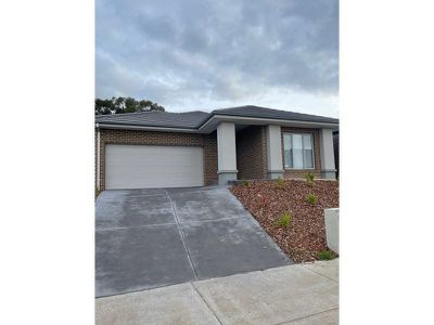 177 Fairways Boulevard, Craigieburn