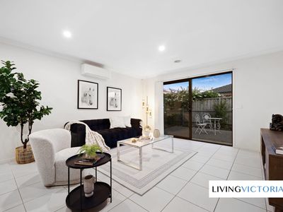 24 Jolimont Road, Point Cook