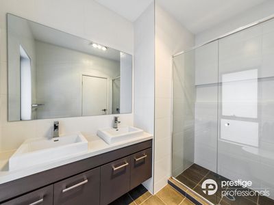 14 Copper Drive, Catherine Field