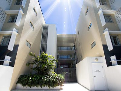 87 / 57 Grand Parade, Kawana Island