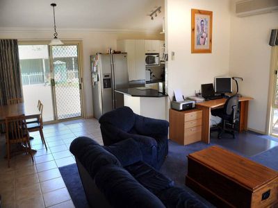 76 Pelchens Road, Horsham