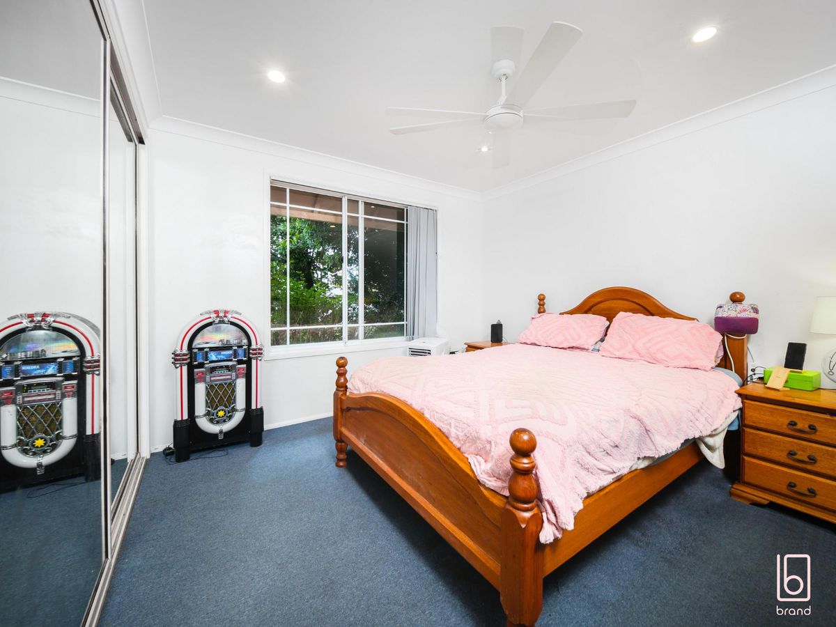 12 St Lawrence Avenue, Blue Haven