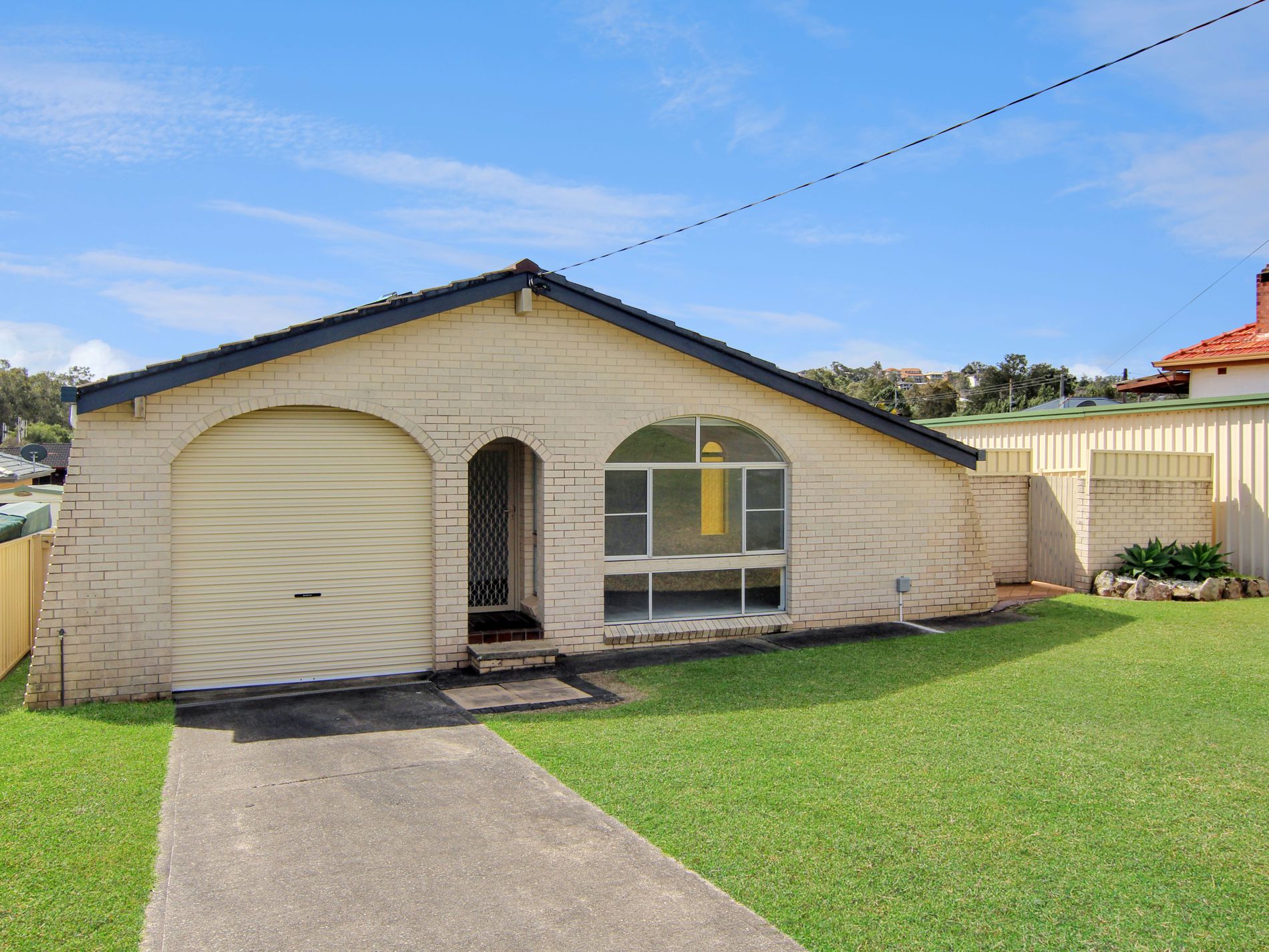 33 Strand Street, Forster