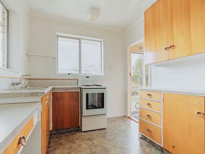 12 Cowper Street, Milton