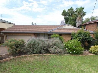 8 Caloola Street, Tamworth