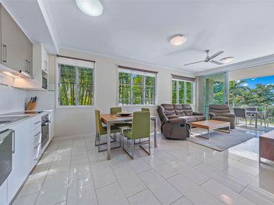 1 / 15 Flame Tree Court, Airlie Beach