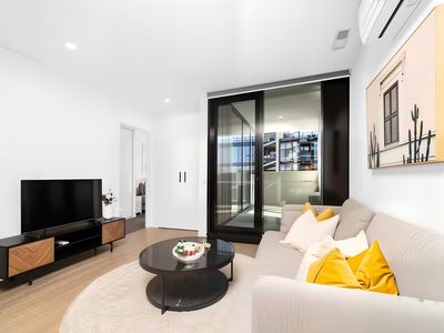 304 / 83 Cooyong Street, Reid