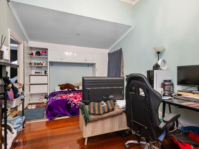 243 Burt Street, Victory Heights