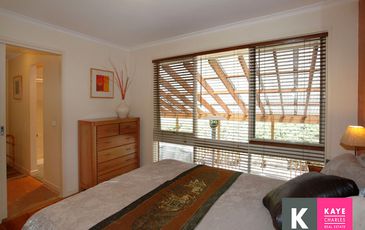 9 Grant Court, Beaconsfield Upper