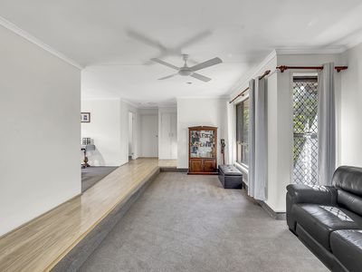 10 FARRELL DRIVE, Walloon
