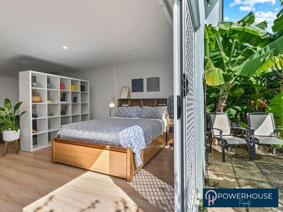 17-19 Tamarind Street, Holloways Beach