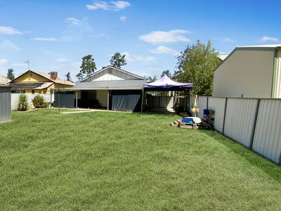 7 Renfree Street, Forbes